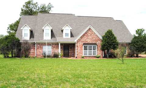 139 Harvest Trails Ln, Covington, TN 38019