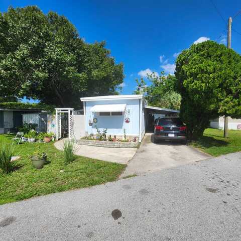 7499 46th Ave N, Saint Petersburg, FL 33709