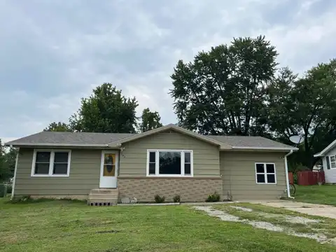 303 E Hayward St, Meadville, MO 64659