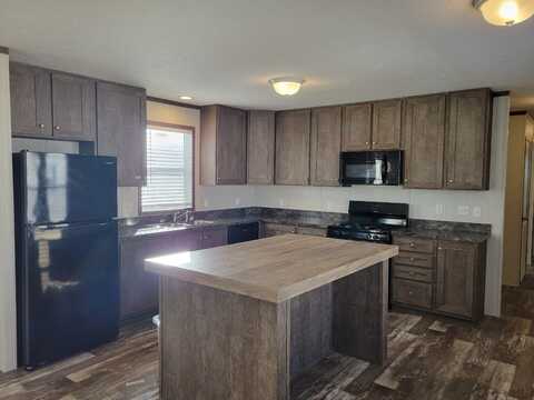 16174 Normandy, Clinton Township, MI 48038