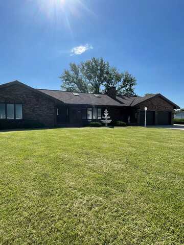 502 North Main, Lenox, IA 50851