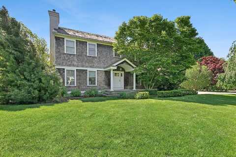 394 Mill Road, Westhampton, NY 11977