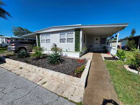 4213 Voorne St, Sarasota, FL 34234