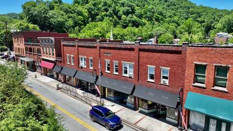 143 Main Street, Bramwell, WV 24715