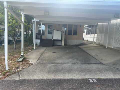 9014 Bolton Ave, Hudson, FL 34667