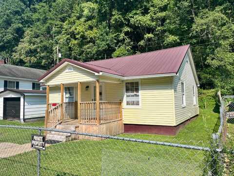 19 George Fleming Lane, Switzer, WV 25647