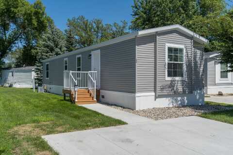 168 Kingsway Drive, North Mankato, MN 56003