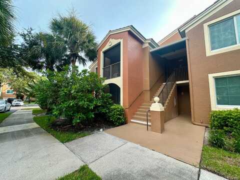 1210 Reserve Way, Naples, FL 34105