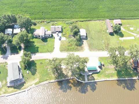 493 Lake Shore Dr, Craig, MO 64437