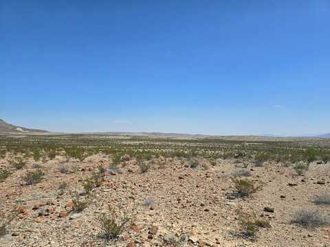 20 Flint Rd, Alpine, TX 79830