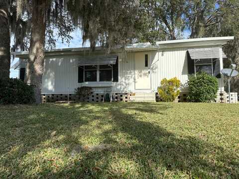 450 Carnation Drive, Fruitland, FL 34731