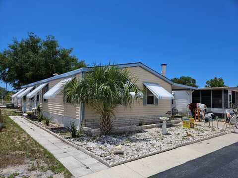 7435 Fast Ln, New Port Richey, FL 34653