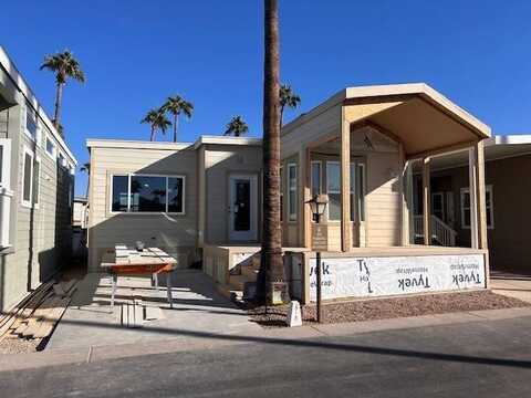 3403 Main St, Mesa, AZ 85213