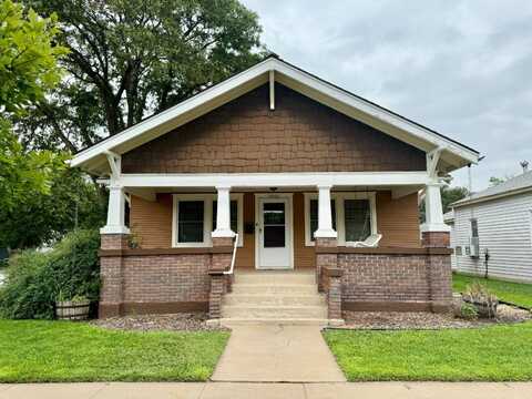 1501 Clark Ave, Goodland, KS 67735