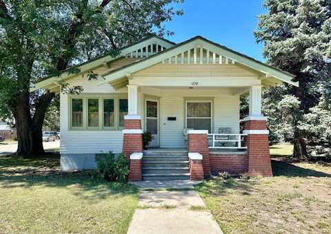 220 N Garfield Ave, Colby, KS 67701