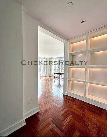240 Riverside Blvd, New York, NY 10069