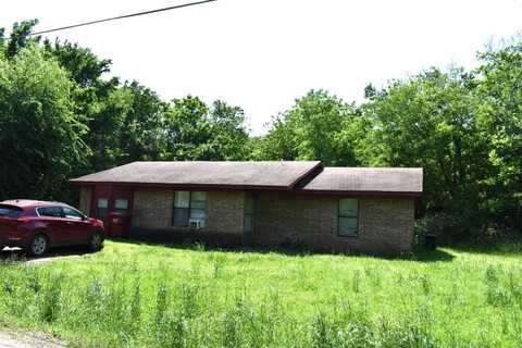 708 South J Street, Hugo, OK 74743