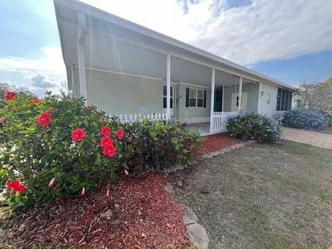 4401 Satsuma Terrace Place, Wimauma, FL 33598