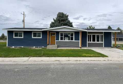 145 Wyoming St, Lovell, WY 82431