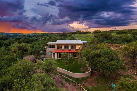 71 Hog Canyon Road, Sonoita, AZ 85637