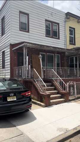 33 Cox Pl, B, NY 11208