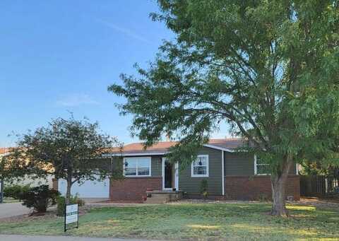 2003 Patio Dr, Hays, KS 67601