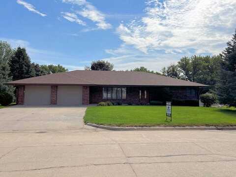 701 N Main St, Osmond, NE 68765