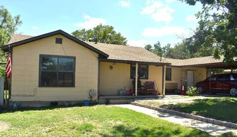 121 Foley, Junction, TX 76849