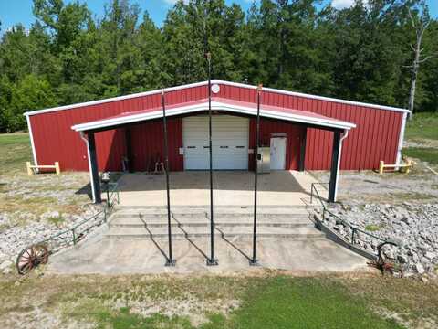 541 Volentine Rd., Grayson, LA 71435