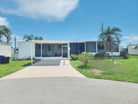 226 3rd St East, Nokomis, FL 34275