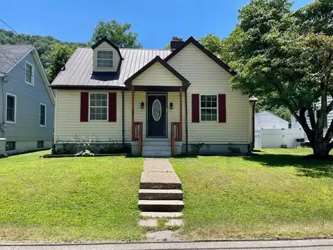 50 E. Riverside Drive, Charlton Heights, WV 25040