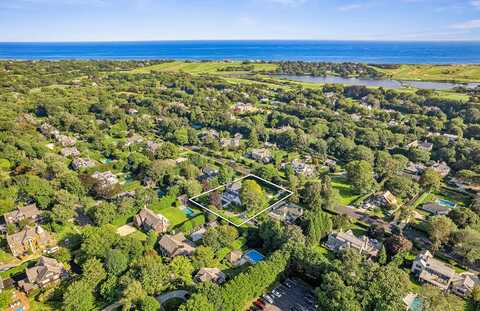 32 Davids Lane, East Hampton, NY 11937