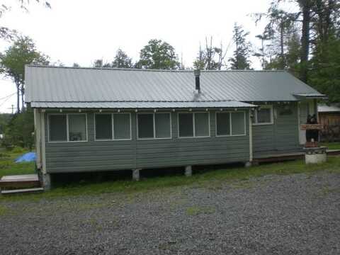 111 Balsam Ave, Caroga Lake, NY 12032