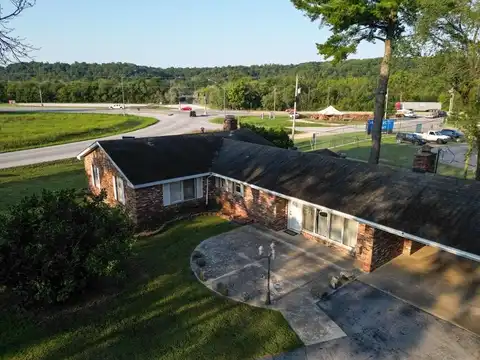 95 Bear Hollow Road, Pineville, MO 64856