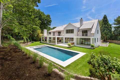 6 SAWMILL LN, East Hampton, NY 11937