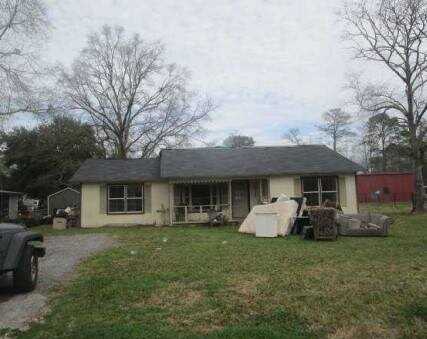 11459 Peck Rd, Lumberton, TX 77657