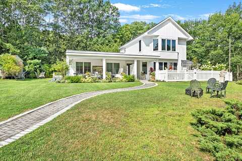 36 Breezy Drive, Sag Harbor, NY 11963