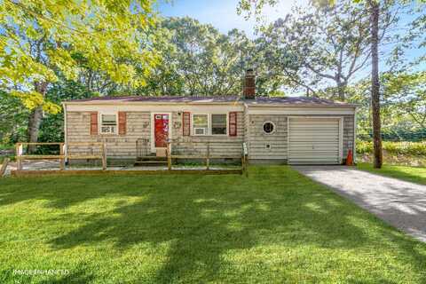 459 Sag Harbor Tpke, East Hampton, NY 11937