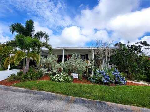 5791 Danbury Lane, Sarasota, FL 34233