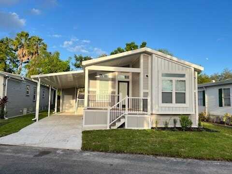 811 Holly Hill Dr., Casselberry, FL 32707
