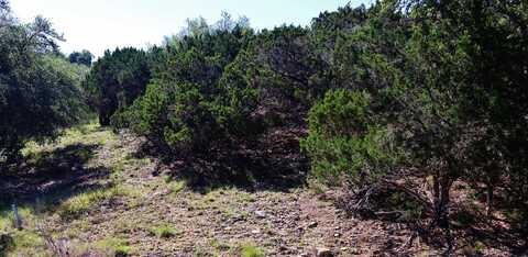 000 Lariat Trace, Bandera, TX 78003