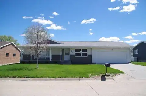 410 Webster Ave, Broken Bow, NE 68822