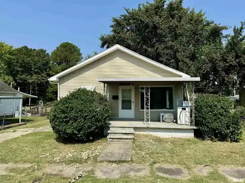 111 WALNUT Street, Zeigler, IL 62999