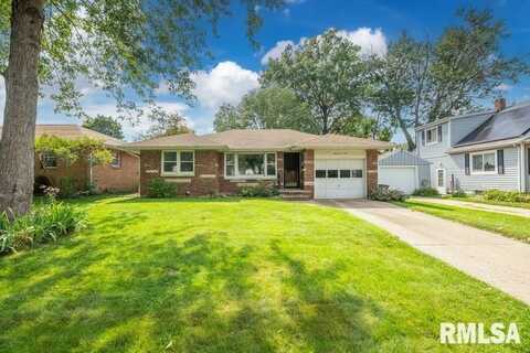 1409 JANSSEN Street, Pekin, IL 61554