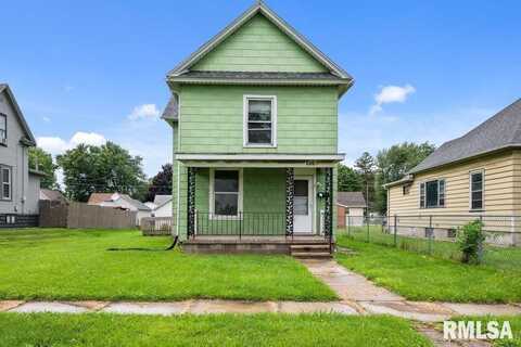 406 S CLARK Street, Davenport, IA 52804