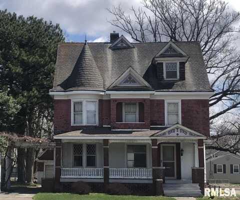 501 N LAFAYETTE Street, Macomb, IL 61455