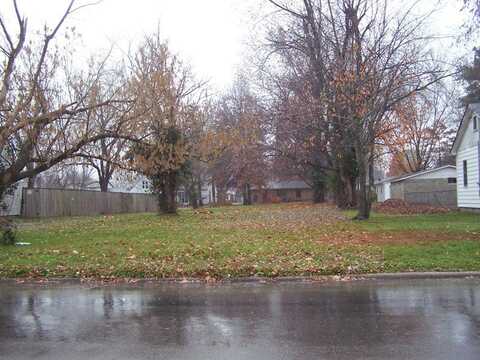 903 Hendrickson Street, Marion, IL 62959