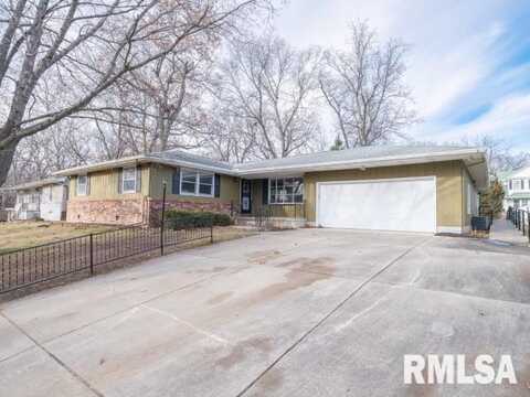 2907 W BROOKSIDE Drive, Peoria, IL 61615