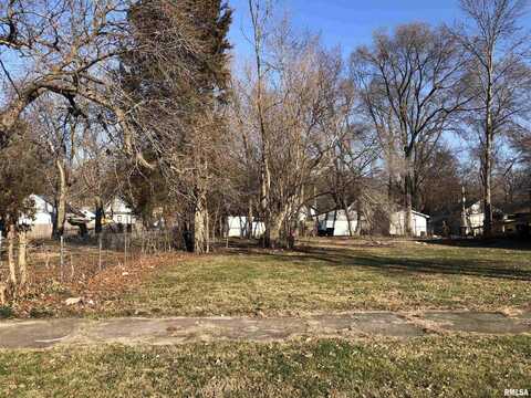 2201 MILLMAN Street, Peoria, IL 61605