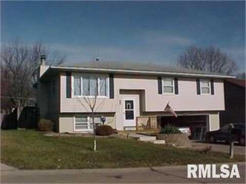 1421 KAYLANN Drive, Le Claire, IA 52753